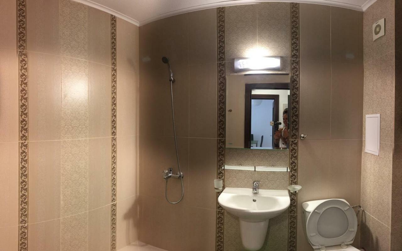 Sea Shore Apartment Sveti Vlas Luaran gambar
