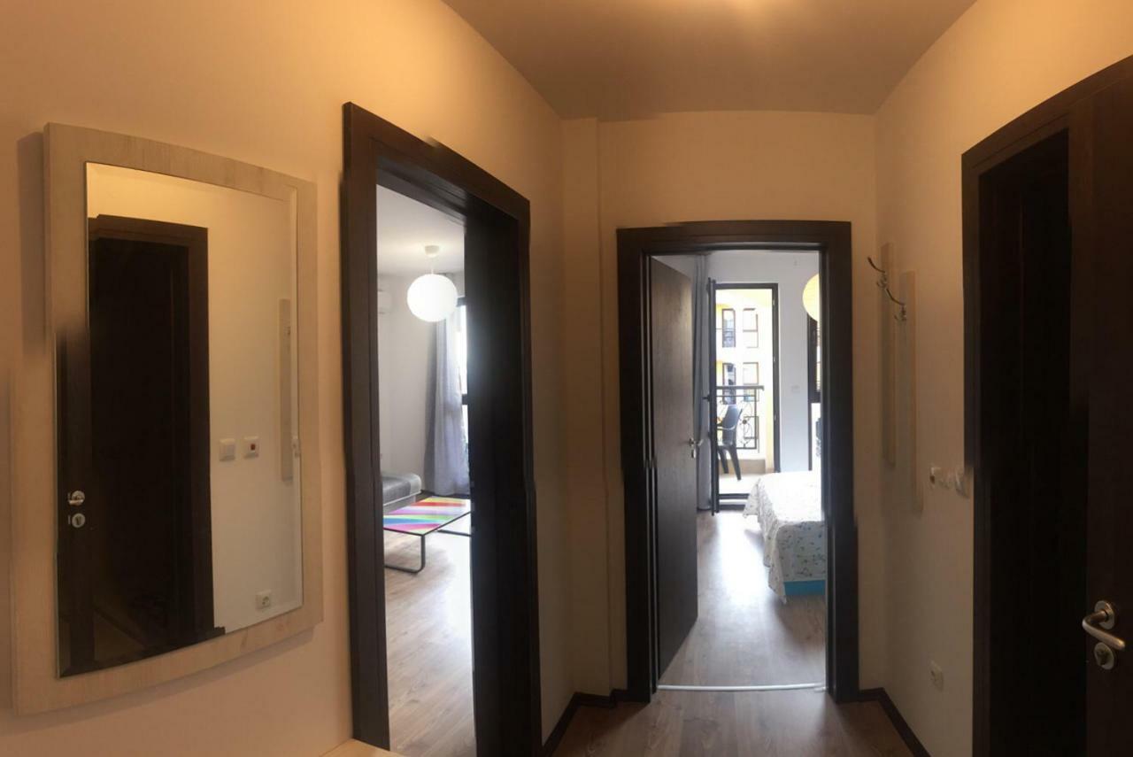 Sea Shore Apartment Sveti Vlas Luaran gambar
